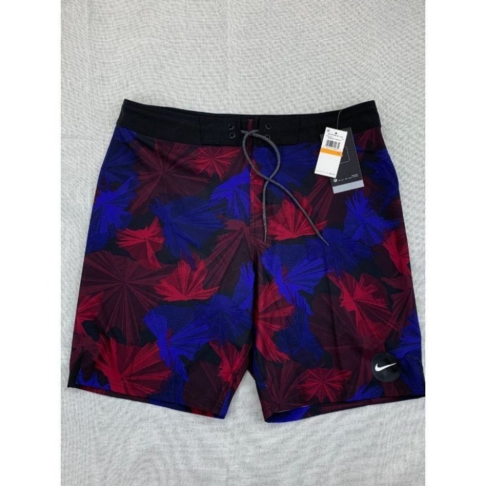 Nike Mens Swimwear Leaf Print 9" Board Shorts 34